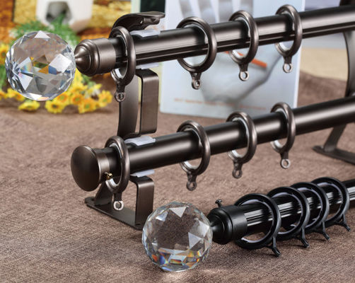 28mm Polonais en aluminium décoratifs Crystal Finials Curtains Rods Set