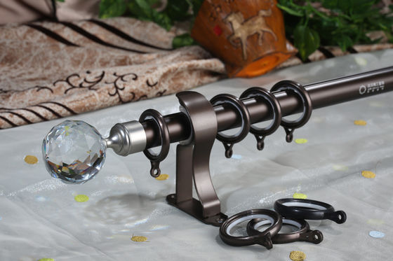 28mm Polonais en aluminium décoratifs Crystal Finials Curtains Rods Set