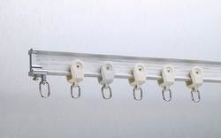 Double voie silencieuse en acier en aluminium de rideau Bendable pour la fenêtre en saillie