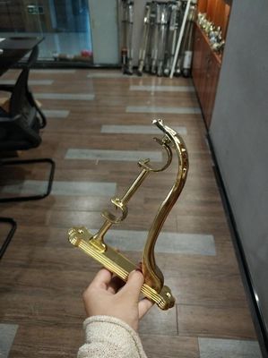 le rideau en ABS de 28/19mm encadre la Chine Mate Adjustable Pole Curtain Rod que le mur accroche la parenthèse EN ALUMINIUM de fer