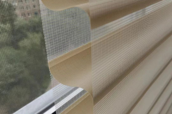 Deux couches bavardent le style élégant transparent de rideaux en La de Shangri pour la chambre à coucher