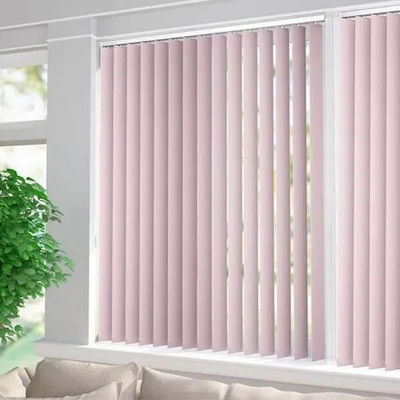 Chambre à coucher rêveuse électrique serrée légère de porte-fenêtre de balcon de rideau semi foncée